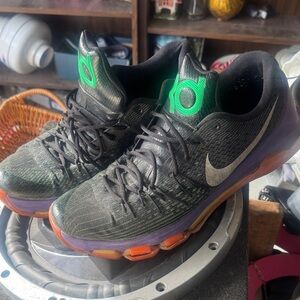 Nike Black and Green Sneakers